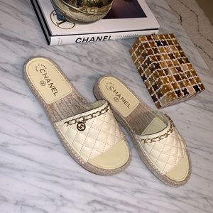 Chanel Cream Quilted Espadrille Slides 38